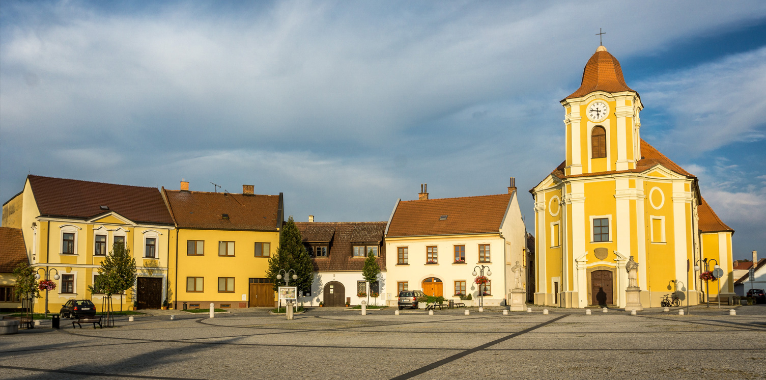 UDRŽUJEME